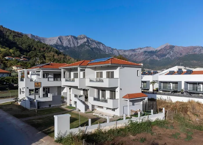 Elisavet Nuevo & Skala Potamia (Thasos)